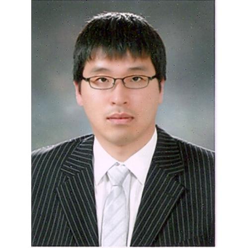 민관홍