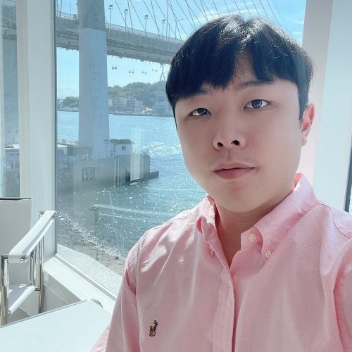 김동일